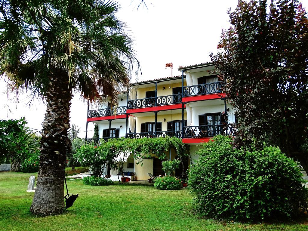 Apartments Karpetis A Green Paradise Psakoudia Zewnętrze zdjęcie