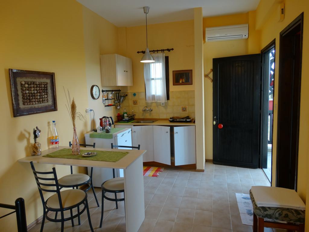 Apartments Karpetis A Green Paradise Psakoudia Zewnętrze zdjęcie